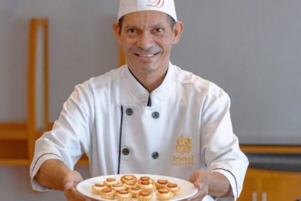 Confeiteiro José Reginaldo do Nascimento - Bristol Hotéis & Resorts - Sortimento Indústria de Hotéis
