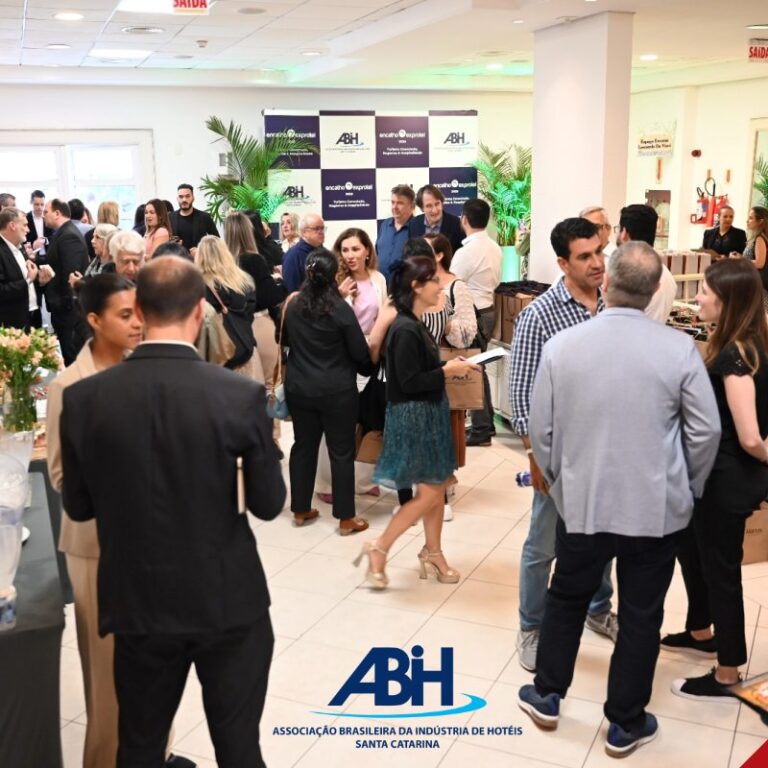 ABIH-SC celebra 60 anos com Sessão Solene na ALESC e programação especial no Hotel Majestic