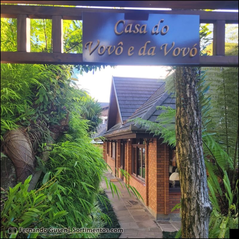 Casa do Vovô Octavio e da Vovó Anita em Gramado na Serra gaúcha - Sortimentos.com Indústria de Hotéis