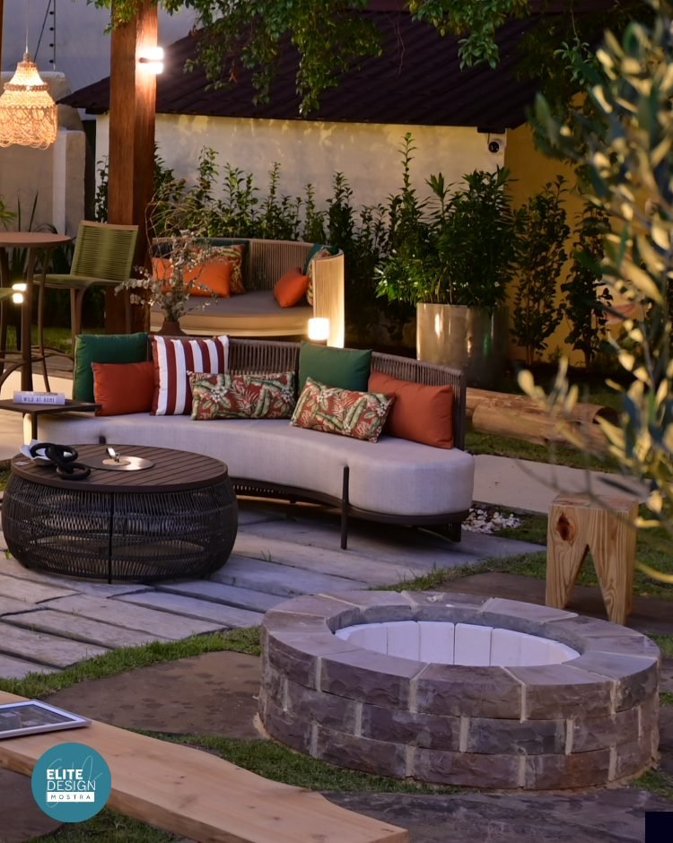 Ambiente 'Refúgio do Fogo' de Giuliana Oliveira Azevedo em destaque na Mostra Elite Design